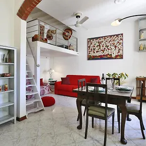 Oltrarno Silvia Firenze