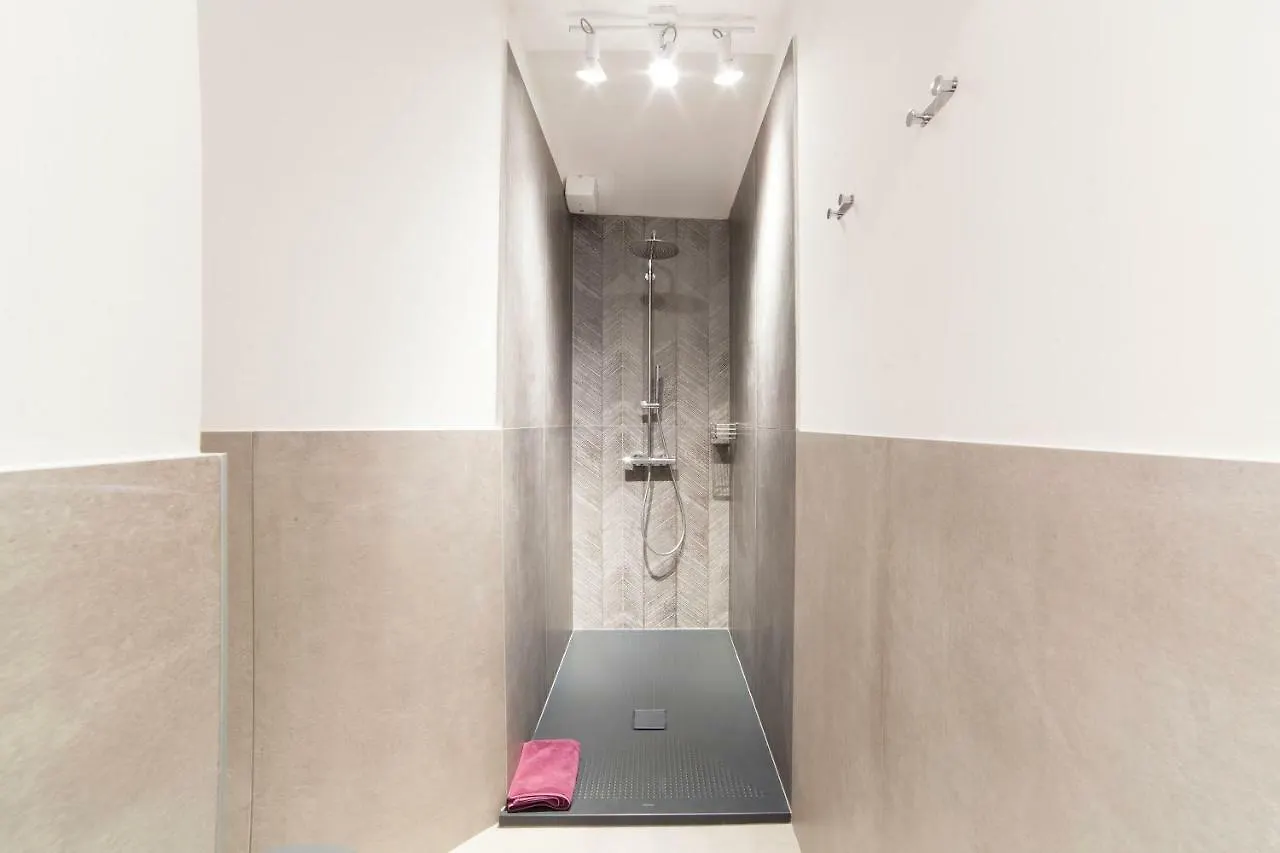 Exclusive Apartment San Lorenzo Florence
